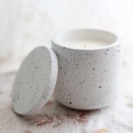 Βαζάκι πορσελάνης με κερί λευκό